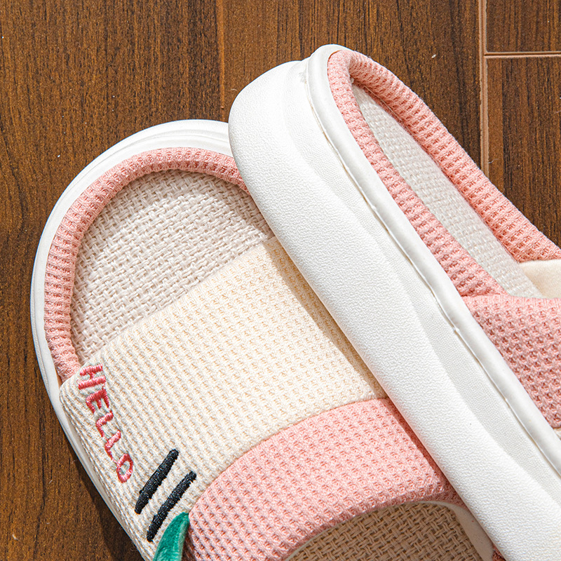 新しいスタイルのリネンスリッパ女性用屋内ホーム四季カップル用 - Textiles For Home のレビューと価格