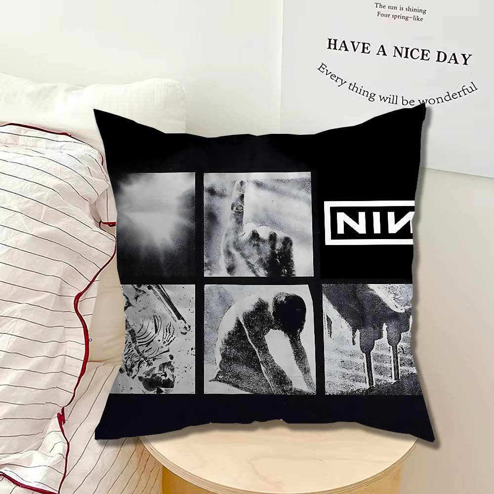 N-Nine Inch Nails The Fragile  - Home Textiles Throw のレビューと価格